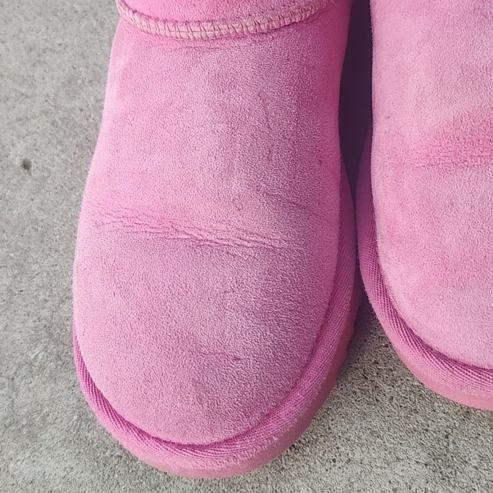 Women's Genuine Shearling Ugg Booties - Picture 9 of 11